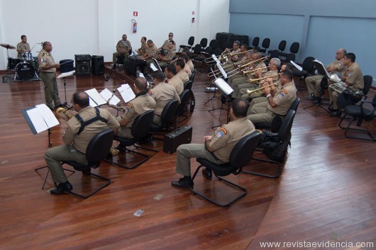 Banda PM (Foto: Adalberto Farias)
