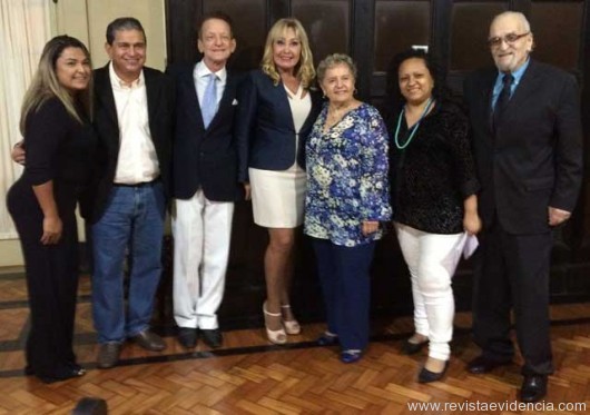 Scheilla Regenold, Alberto Mirunga, Fernando Reski, Lucy Regenold, Eunice Ferreira Caldas, Ayala Rossana e Gilberto Marmorosch (Foto: Divulgação)