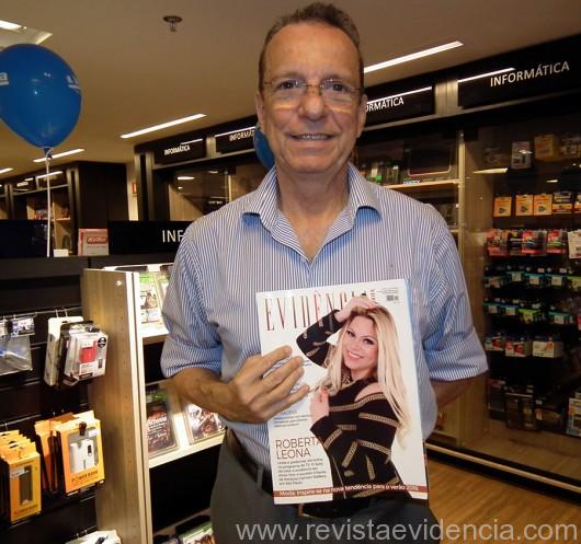 O empresário José Walter Maciel, gostou muito da revista Evidência cosmopolita