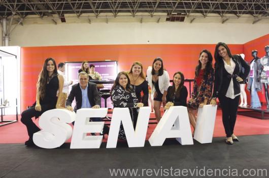 Endy Mesquita,Francisco Accioli (Presidente do Sindivest AL), Laís e Lara Amorim (Maneka), Gal Guerra, Fábia Muniz, Marcela Tenório (La Gaveta) e Mariah Dória levaram a moda made in AL para a 19a edição do Minas Trend.