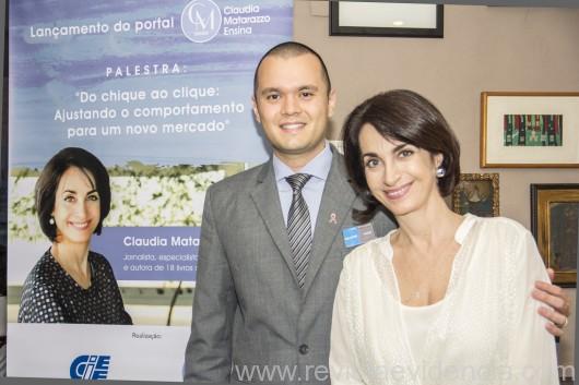 Claudia Matarazzo ao lado de Guilherme Yamashita, chefe de serviço no hotel TRYP Jesuíno Arruda