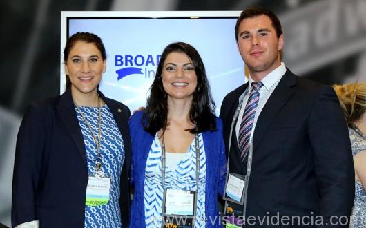 Da Bradwaay Inbouna, Keturah Shapiro e Julienne Gananian com John Corellis.