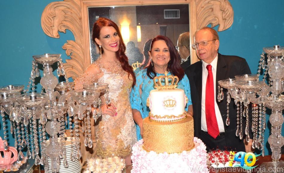 Família dinâmica: Isabelle Aciolly, Gigi Aciolly e Mateus Vasconcelos. (Crédito: Divulgação)