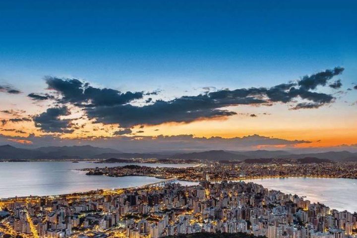 Floripa, capital dos catarinenses, ganhou condição de metrópole