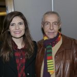 A atriz Arieta Correa e o Diretor da peça O Louco e a Camisa, Elias Andreato
