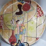 A artista plástica Teresa Kodama mostra sua arte em cerâmica