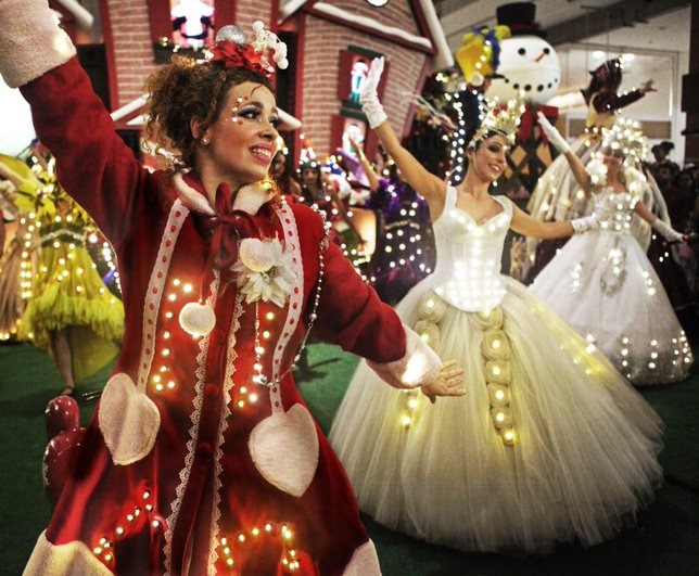 Natal das Estrelas e Parada das Luzes marcam temporada natalina do Parque Shopping, que começa neste sábado (13/11)