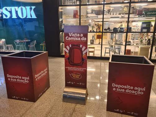 Doação de material escolar: Parque Shopping apoia campanha de arrecadação do Flamengo