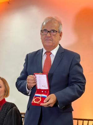 Presidente Otávio Lessa recebe Medalha Mérito do Ministério Público do Estado de Alagoas
