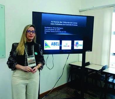 Escola de Contas Públicas TCE/AL coordena painel no XXXV Encontro da Associação Brasileira das Escolas do Legislativo e de Contas