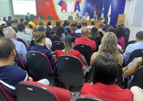 Diretoria de Tecnologia do TCE/AL promove reunião técnica com gestores municipais