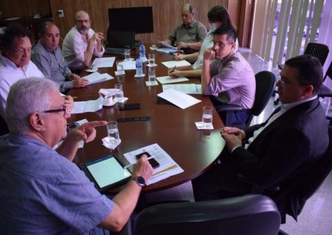 EQUIPE TÉCNICA DO TCE/AL REALIZA REUNIÃO APÓS ASSINATURA DO ACORDO DE COOPERAÇÃO TÉCNICA E OPERACIONAL COM A FIA