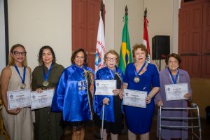 ALANE/AL promoveu uma noite de posse de novos acadêmicos e homenageou figuras proeminentes da nossa sociedade