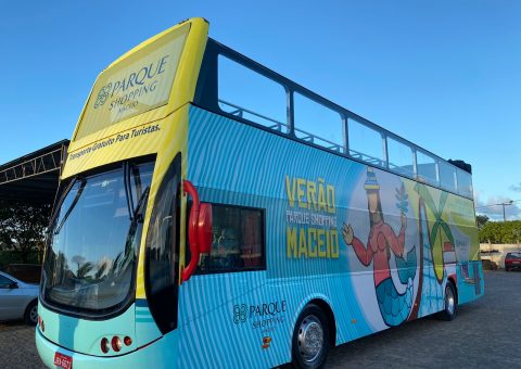 Freebus panorâmico do Parque Shopping volta a circular pela orla durante toda a temporada de verão