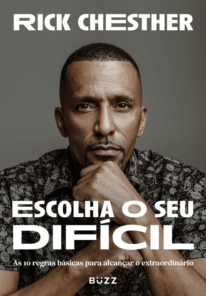 Rick Chester abre o coração e fala sobre sua infância difícil e de como alcançou sucesso no Brasil e no exterior