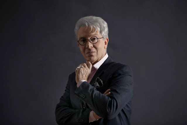 Eduardo Martini fala da sua carreira e do seu espetáculo Simplesmente Clô