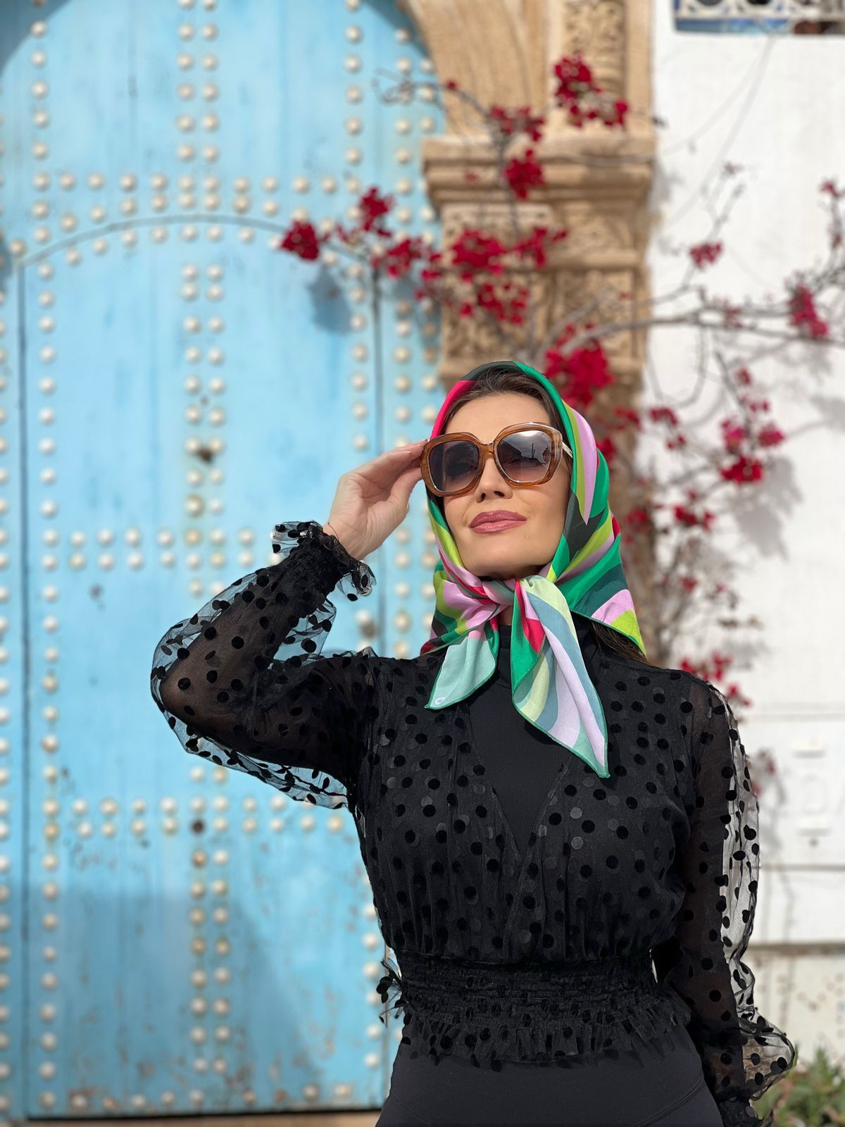Claudia Métne mostra as tendências da moda Outono/Inverno 2023 em tour por Marrocos