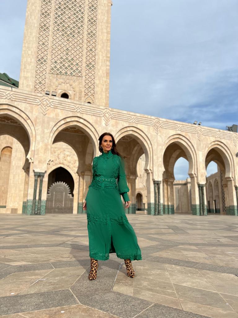 Claudia Métne inicia sua fashion trip internacional na cidade Casablanca em Marrocos
