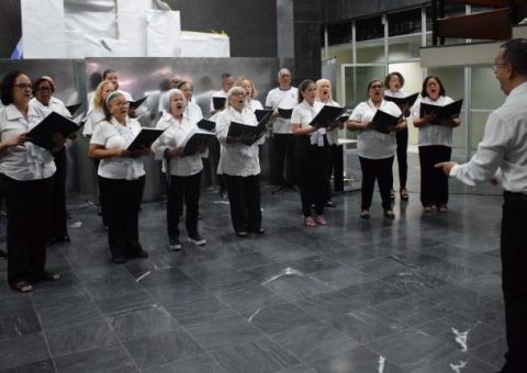 Coral Contas e Cantos do TCE/AL se apresenta em homenagem ao Dia das Mães