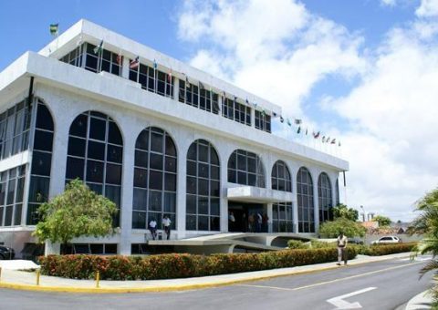Tribunal de Contas suspende contrato de R$ 52 milhões da prefeitura de Maceió