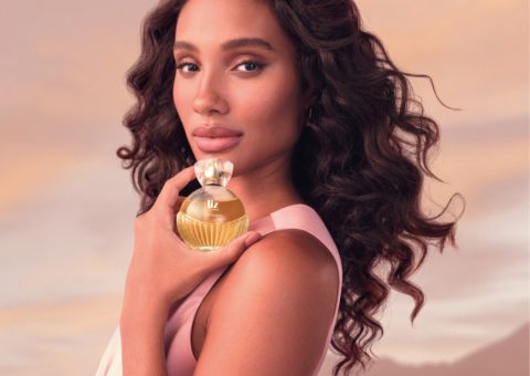 Liz, marca pioneira de perfumaria feminina amadeirada no Brasil, expande o portfólio e apresenta o Novo Liz, fragrância que une a força da baunilha com as madeiras nobres