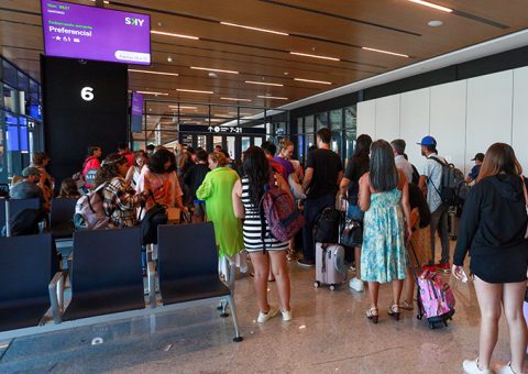 Valorização do peso, os argentinos continuam invadindo o Brasil