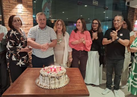 Eduardo na noite do seu aniversário em petit comitè