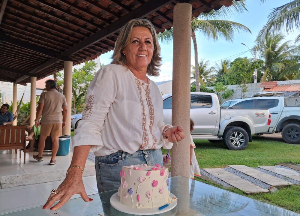 B-day de Roseane em almoço intimista