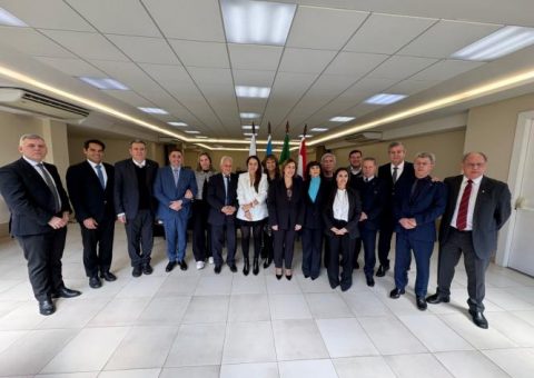 Conselheira Maria Cleide representa Tribunal de Contas de Alagoas em reunião da ASUR