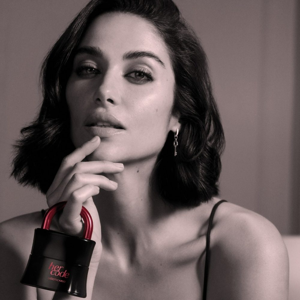 O Boticário apresenta Her Code Clímax, com tecnologia inédita no mercado de fragrâncias global, que comprovadamente desperta a sensualidade
