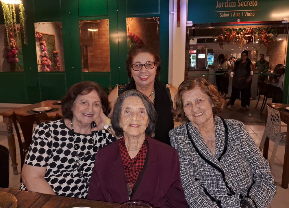 Lenita Amorim promove mais um encontro de sucesso entre amigas