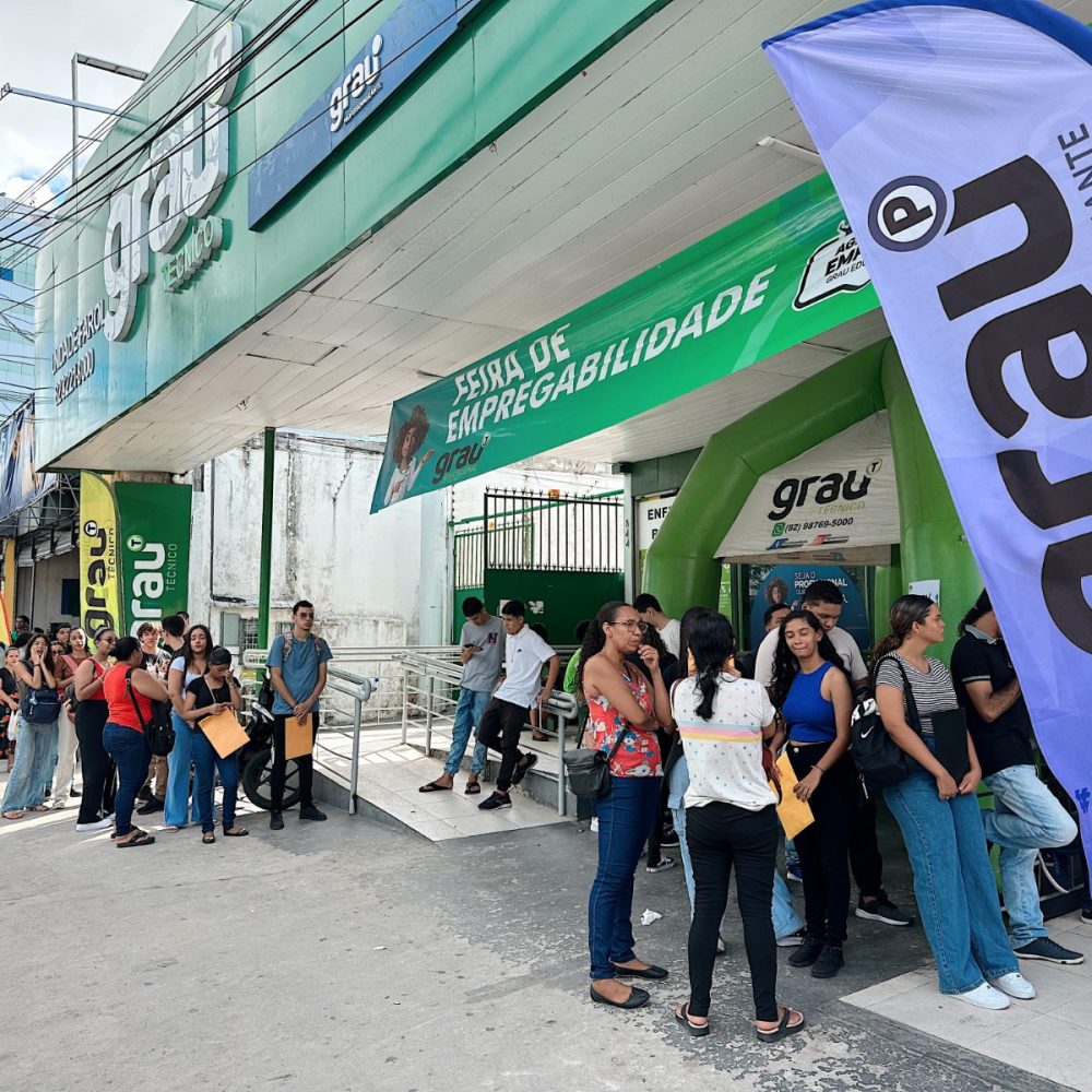 Feira de Empregabilidade do Grau Educacional Farol oferece mais de 350 vagas de trabalho e estágio em Maceió