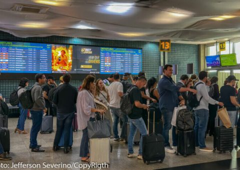 Pagamos por passagens, bagagens despachadas, escolha de assentos, wifi e até lanchinhos