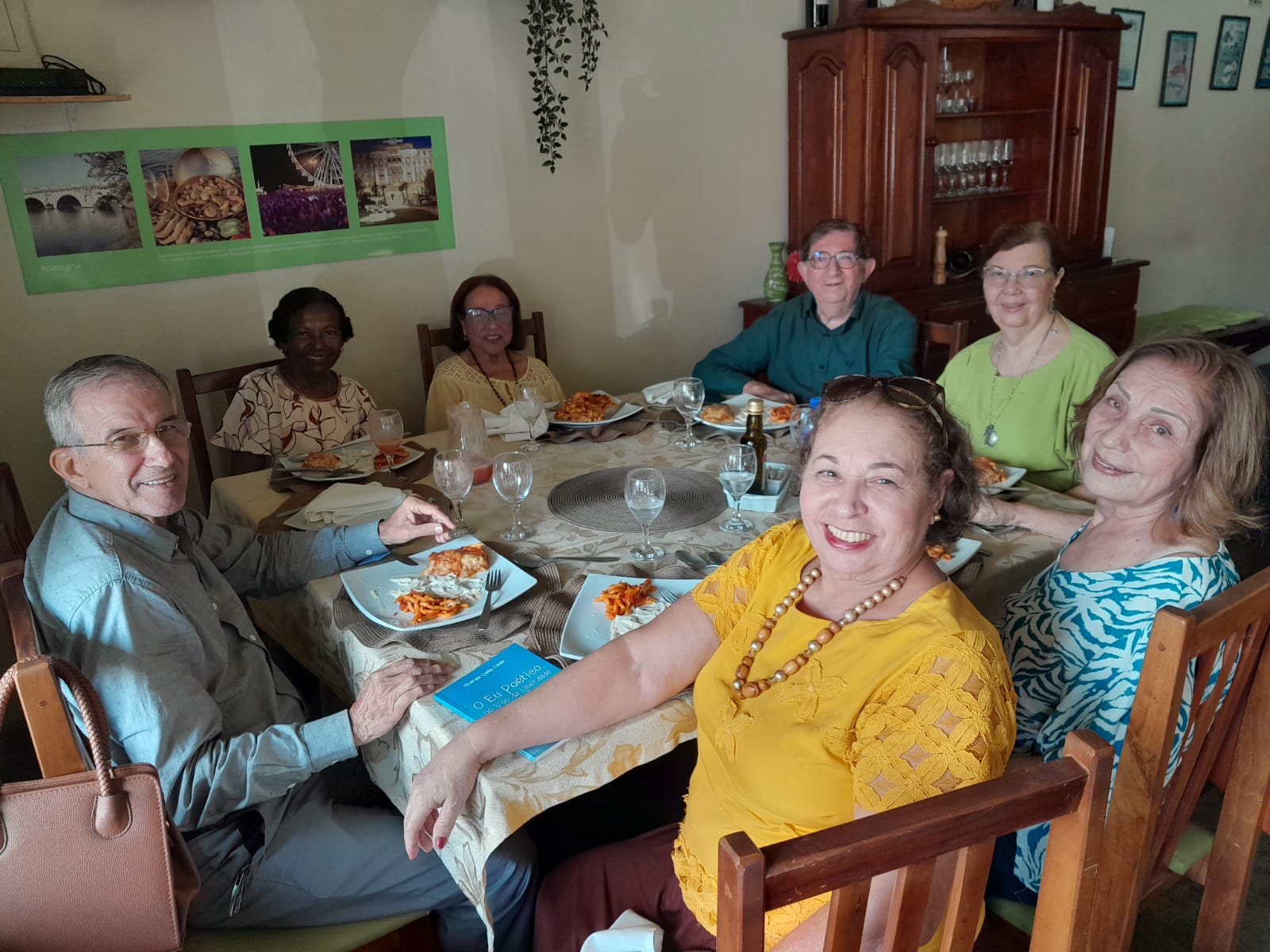 Reunião de escritores celebra a literatura nordestina em Maceió