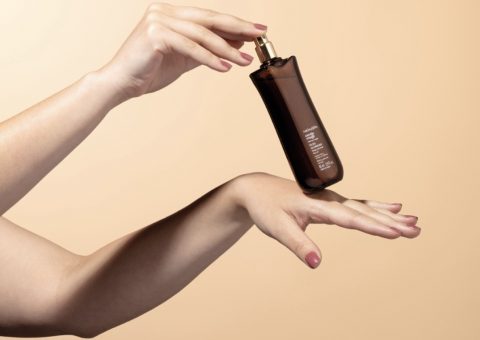 Com nova fórmula, Óleos Gloriosos de Nativa SPA reforçam a alta performance das fragrâncias e mantêm a pele perfumada até depois do banho¹