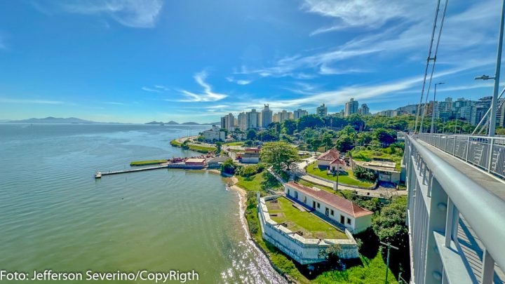 Capital Catarinense puxa corrida pelos destinos mais procurados do verão no Brasil