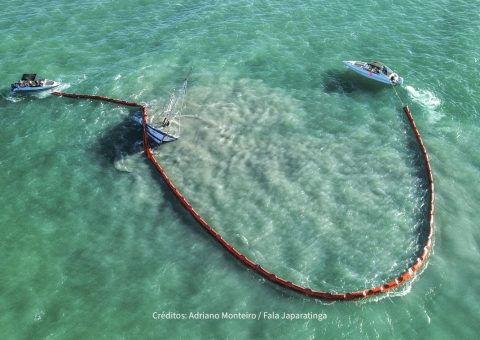 Marinha do Brasil adota novas medidas para conter poluição hídrica após naufrágio em Japaratinga (AL)