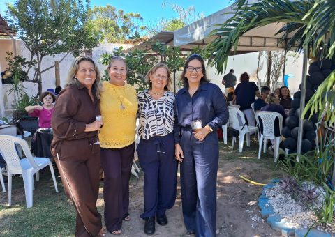 Dupla celebração em clima de Carnaval